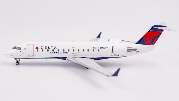 Canadair CRJ200LR (Delta Connection / Operated by Endeavor Air) N801AY 52018