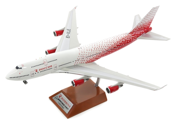 B747-400 (Rossiya Russian Airlines) EI-XLE With Stand JF-747-4-033