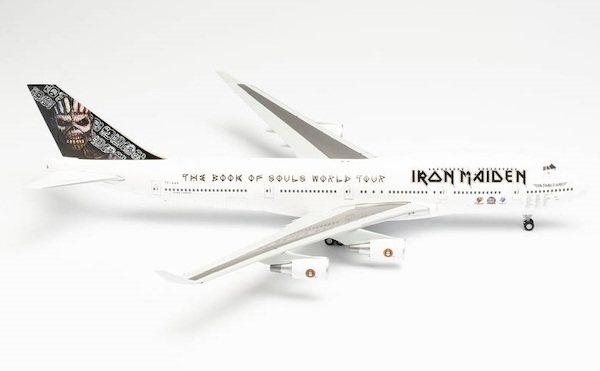Boeing 747-400 Iron Maiden Ed Force One Book o Souls W.T. 16 TF-AAK 571609