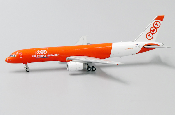 Boeing 757-200PF TNT Airways OE-LFB XX4004