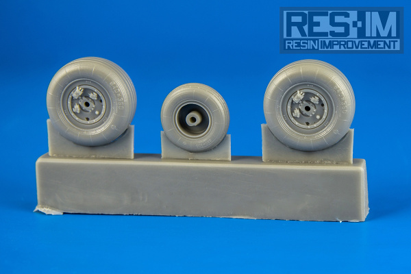Suchoi Su25 Frogfoot Wheels (KP, OEZ, Smer) RESIM4810