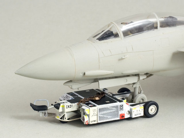 US Navy A/S32A-32A hangar Deck tractor NS72061