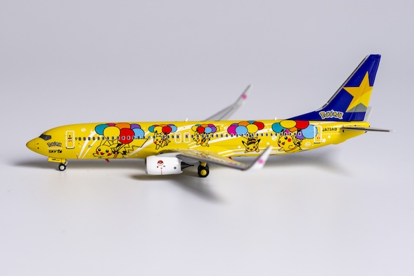 Boeing 737-800 Skymark Airlines JA73AB new Pokemon cs 58111