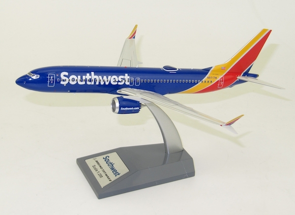 B737-8MAX (Southwest Airlines) N8717M With Stand