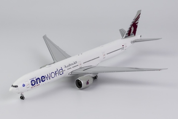Boeing 777-300ER Qatar Airways Oneworld A7-BAF 73013