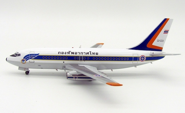 B737-200 (Thailand Air Force L11-1/26) With Stand JF-737-2-001