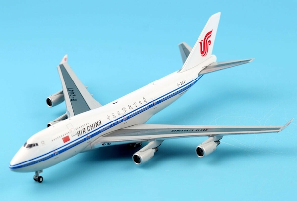 Boeing 747-400 Air China B-2447 With Antenna XX4060