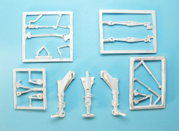 Panavia Tornado IDS Landing Gear (Revell) SAC48270
