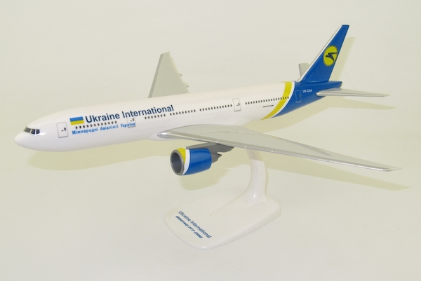 Boeing 777-200 Ukraine International UR-GOA 221478