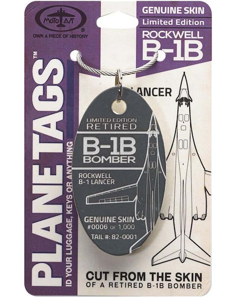 Keychain made of real aircraft skin: B-1B 82-0001 (Gunship Gray) B-1B 82-0001 GG