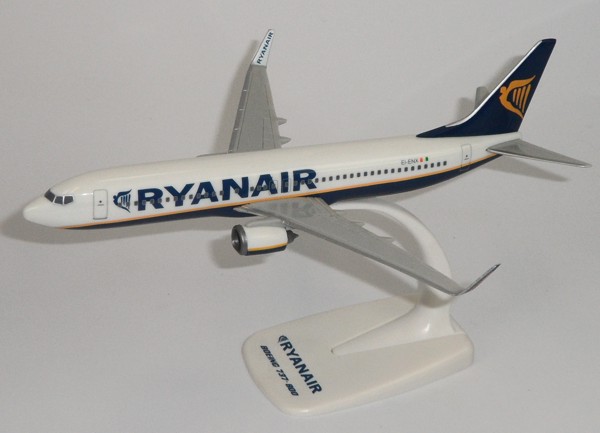 Boeing 737-800 Ryanair 703764