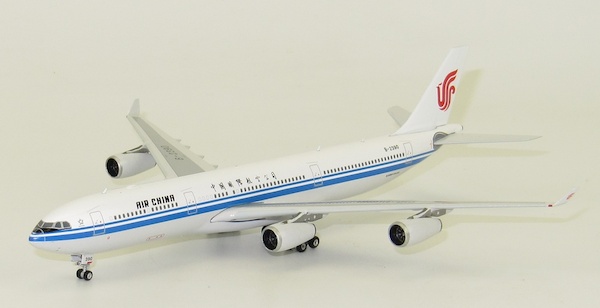 A340-300 (Air China) B-2390 11458B