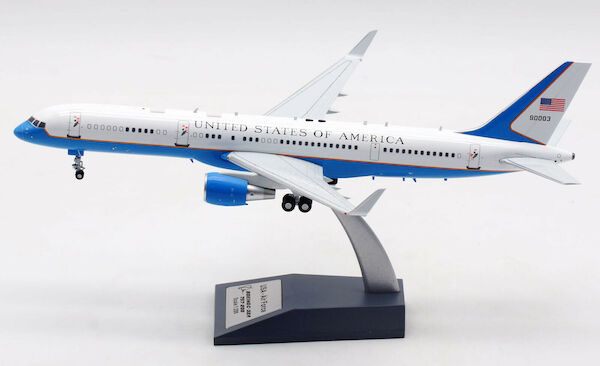 Boeing 757-200 C-32A USAF United States Air Force 99-0003 With Stand IFC32USA01