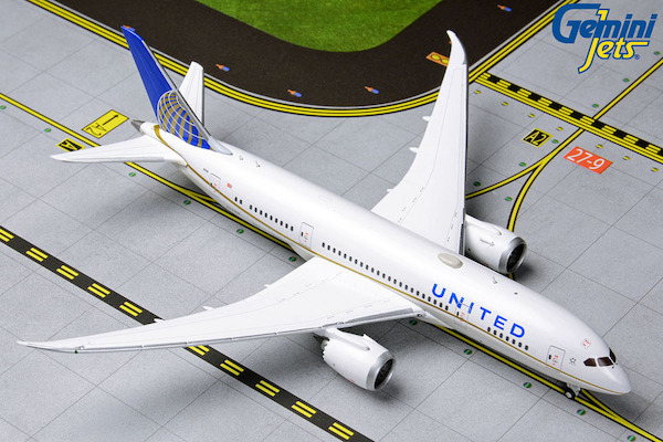 Boeing 787-8 Dreamliner United N27908 GJUAL1790
