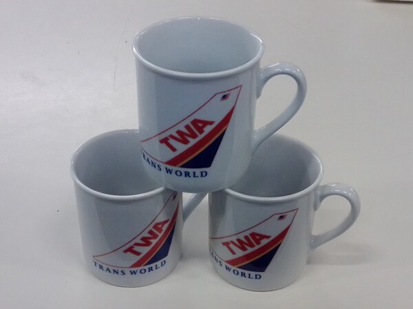 Mug Airline Tail design one side: TWA - Trans World MOK-AL-TWA