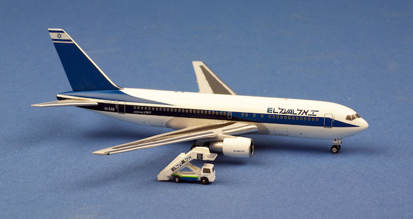 Boeing B767-200 El Al Israel 4X-EAB AC419439