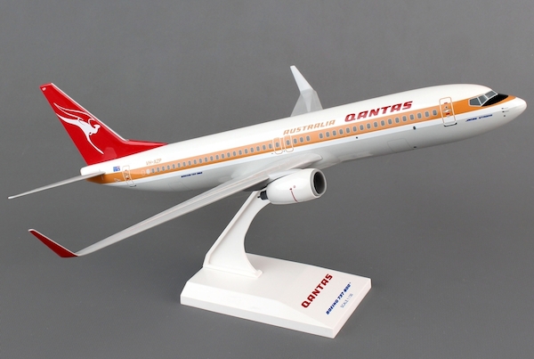 Boeing 737-800 Qantas Retro Livery SKR819