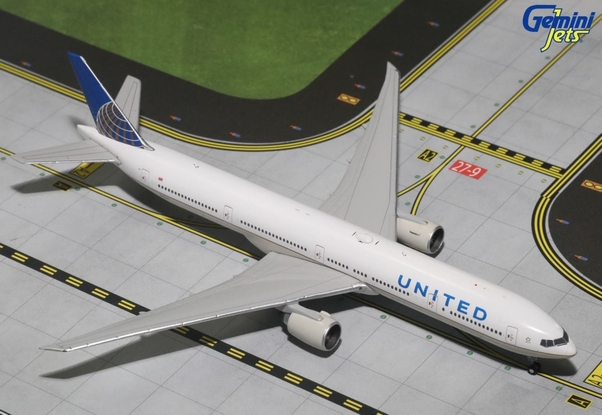 B777-300ER (United) N58031 GJUAL1605