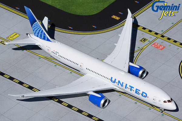 Boeing 787-9 Dreamliner United Airlines N24976  GJUAL1795