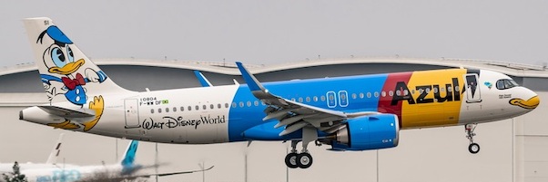 Airbus A320neo AZUL Donald Duck PR-YSI 04452