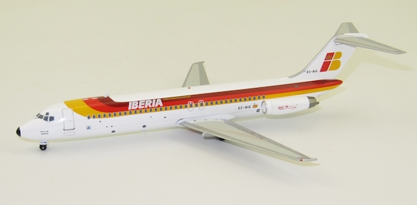 DC9-32 (Iberia) EC-BIG With Stand IFDC9IB0818