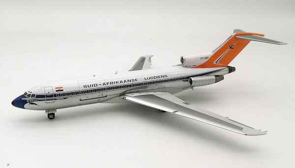 Boeing 727-44C South African Airways ZS-SBG plus stand IF721SAA04P