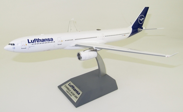 A330-343 (Lufthansa) D-AIKI With Stand JF-A330-004