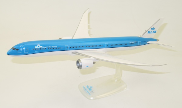 Boeing B787-10 KLM PH-BKC 221898
