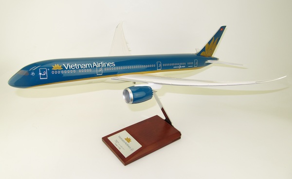 Boeing 787-9 Vietnam Airlines TD039