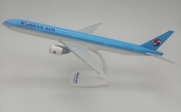 Boeing 777-300ER Korean Air HL8347 222123