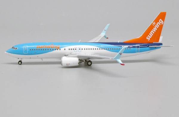 Boeing 737-800 Sunwing Airlines G-FDZY LH4204