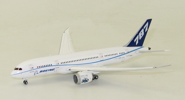 B787-8 (Boeing House Colors) N7874