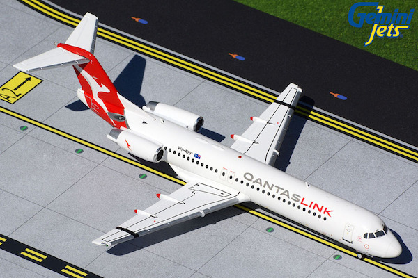 Fokker 100 QantasLink / Network Aviation VH-NHP G2QFA868