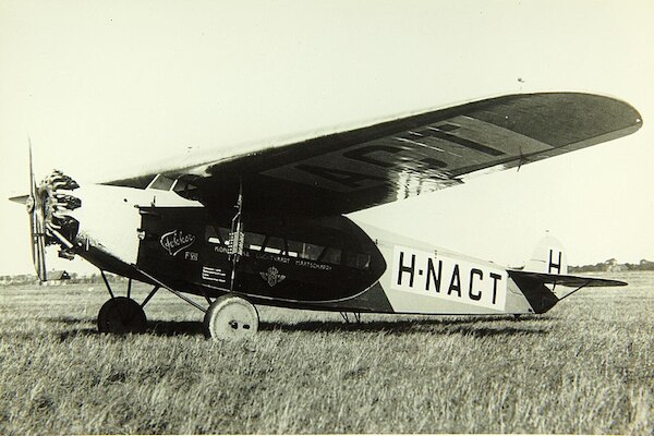 Fokker FVIIa (H-NACT KLM) 72041