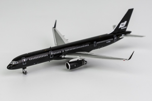 Boeing 757-200 Tag Aviation G-TCSX 53137