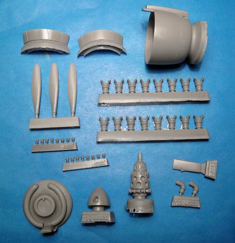 Reggiane Re2002 Corrected Cowl, Engine and prop (Italeri) VDS48083
