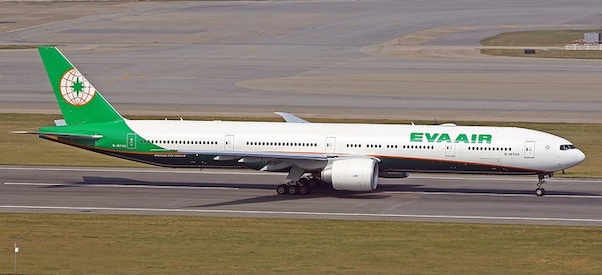 Boeing 777-300ER Eva Air B-16740 04364