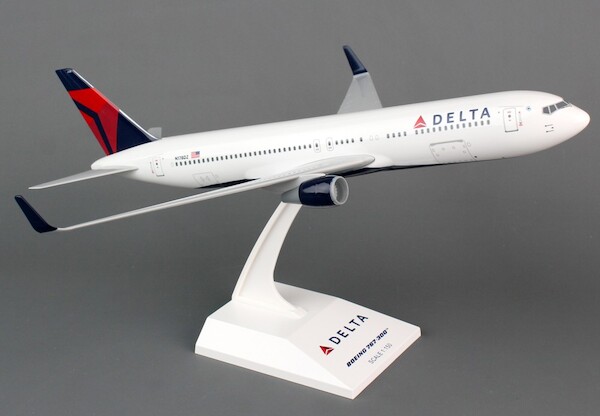 Boeing 767-300 Delta SKR330
