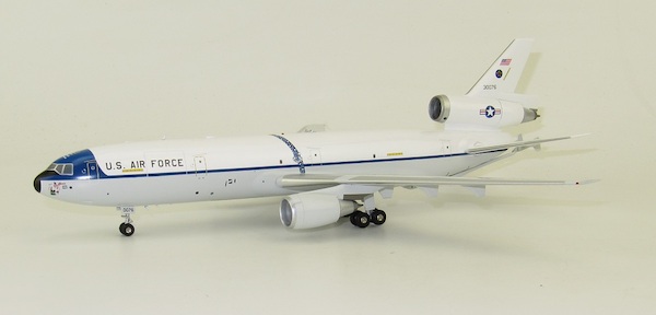 Douglas KC10A US Air Force, 83-0076 Extender with stand SPIRIT OF 76 NOSE ART IFKC10USAF0719