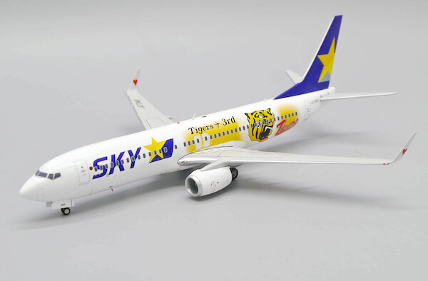 Boeing 737-800 Skymark Airlines