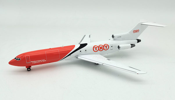 Boeing 727-200 TNT OY-SES With Stand IF722TNT0320