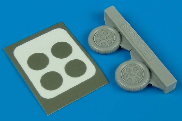 Focke Wulf FW190A-3/5 wheels & paintmask 7234