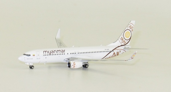 phoenix diecast aircraft models