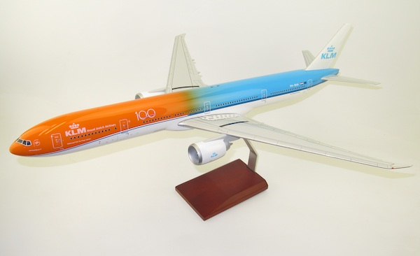 Boeing 777-300ER KLM 100 Years