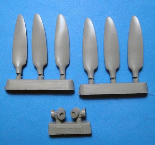 Junkers Ju88A-4/A-14 Corrected props (ICM) VDS48105