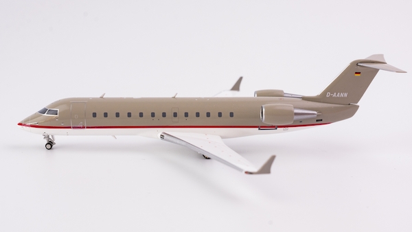 Canadair CRJ200SE (ExecuJet Europe) D-AANN 52025