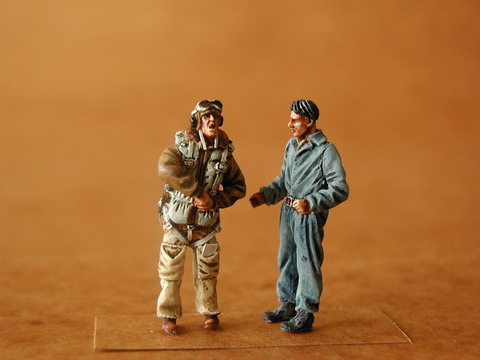 Italian Pilot and Mechanic WW2 (2 figures) F48062