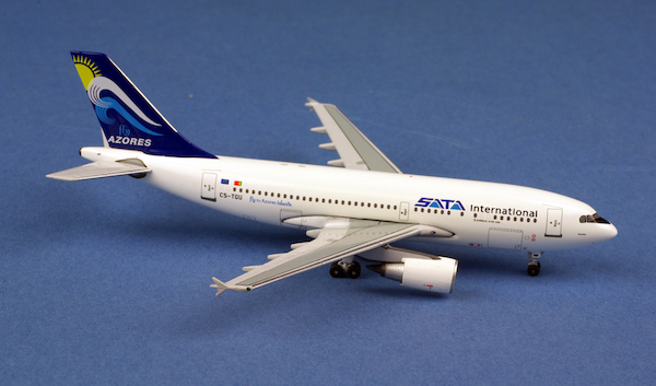 A310-300 (SATA International) CS-TGU AC19220