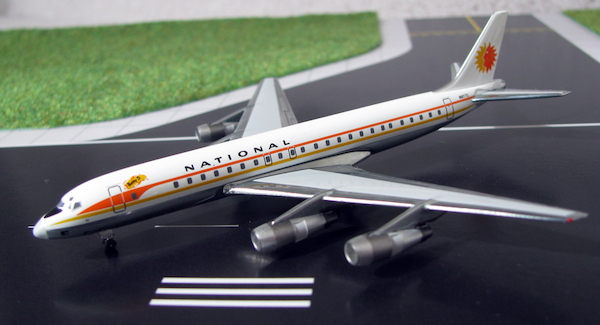 Douglas DC8-51 National N877C