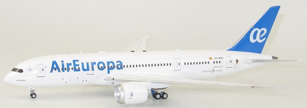 B787-8 (Air Europa) EC-MIH With Stand very limited in numbers 60 models IF78781117